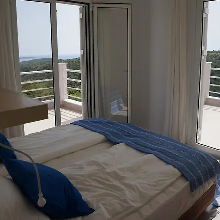 Luxurious In Peloponnese With Swimming Pool Villa *