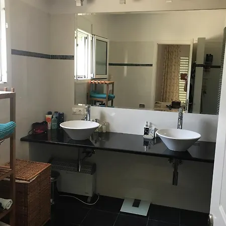 Βίλα Luxurious In Peloponnese With Swimming Pool Καμάρια