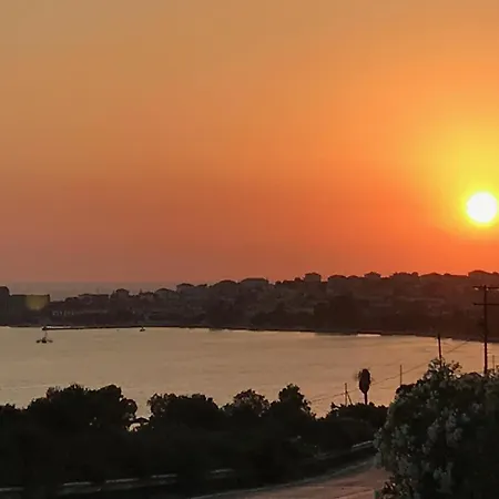 Βίλα Luxurious In Peloponnese With Swimming Pool *