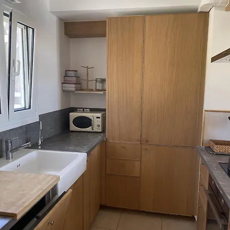 Luxurious In Peloponnese With Swimming Pool וילה *