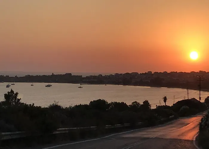 Villa Luxurious In Peloponnese With Swimming Pool Kamária