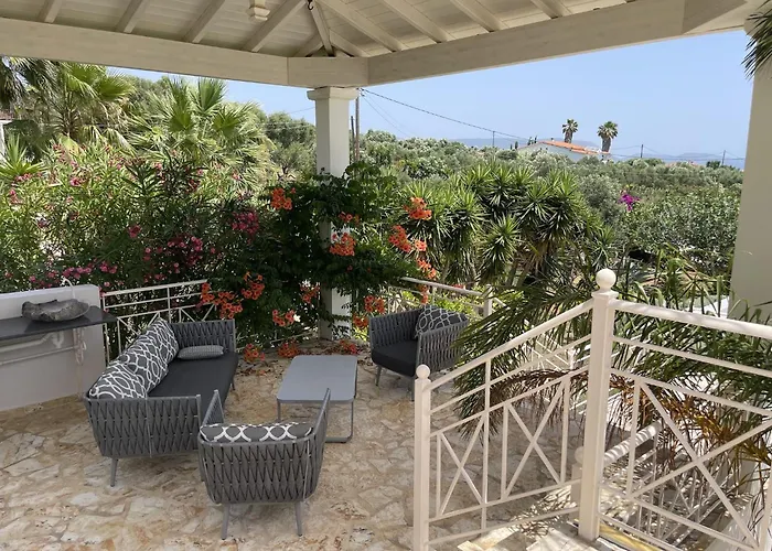 Luxurious In Peloponnese With Swimming Pool Villa Kamária