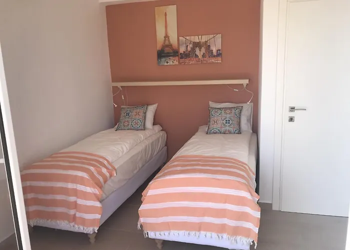 Villa Luxurious In Peloponnese With Swimming Pool *