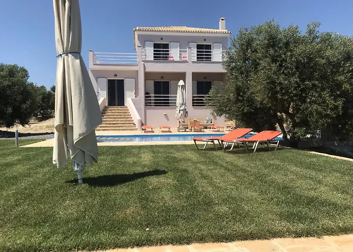 Luxurious In Peloponnese With Swimming Pool Villa
