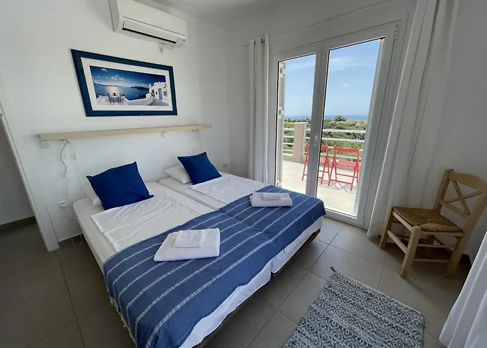 Luxurious In Peloponnese With Swimming Pool Villa Kamária